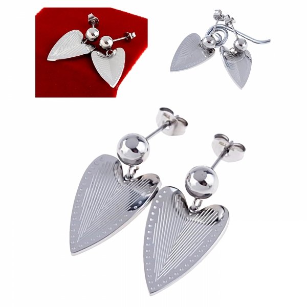 gold earrings made of stainless steel