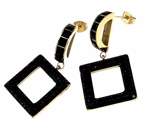 gold earrings made of stainless steel