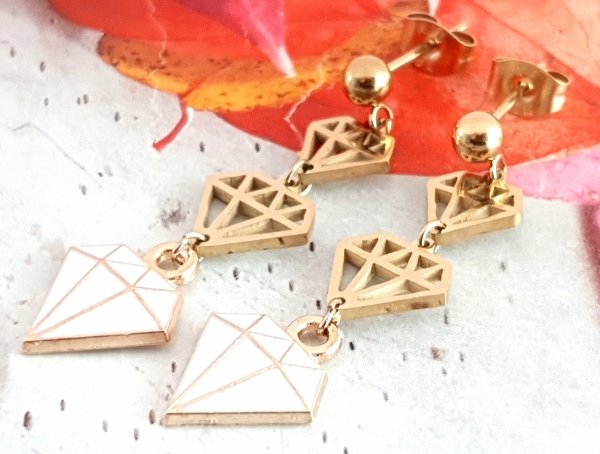 gold earrings made of stainless steel