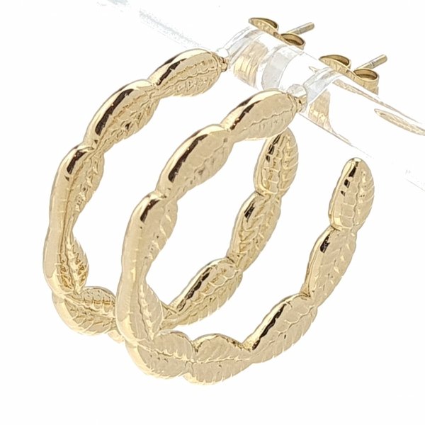 gold earrings made of stainless steel