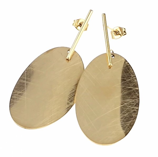 gold earrings made of stainless steel