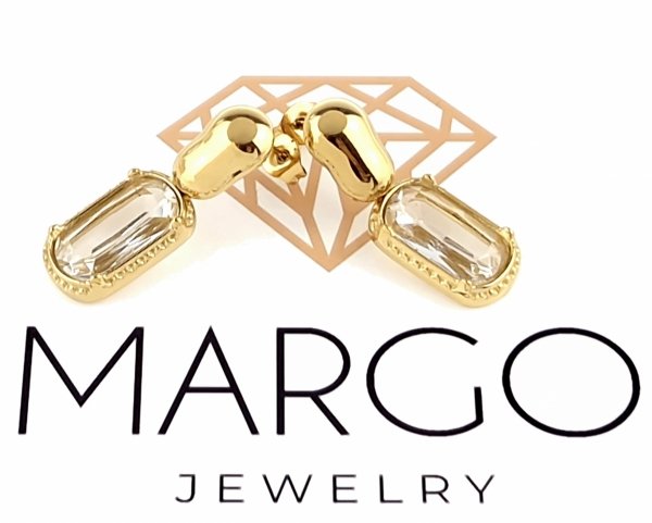 gold earrings made of stainless steel