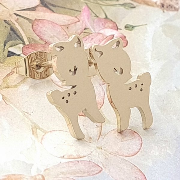 gold earrings made of stainless steel