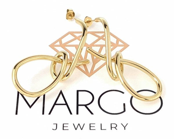 gold earrings made of stainless steel
