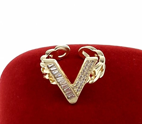 gold ring 17,00mm. gold-plated engagement xuping