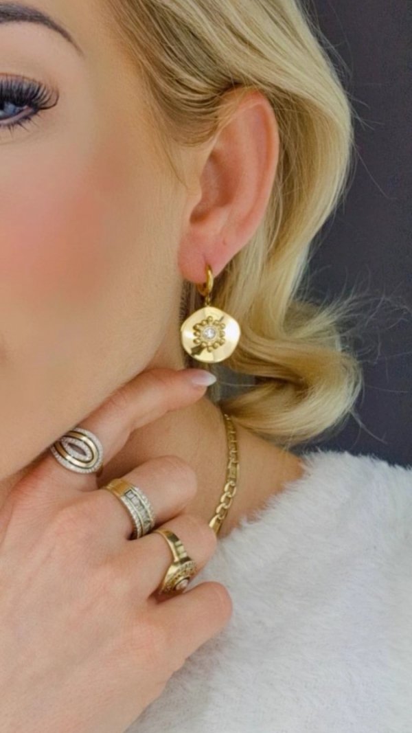 gold earrings made of stainless steel