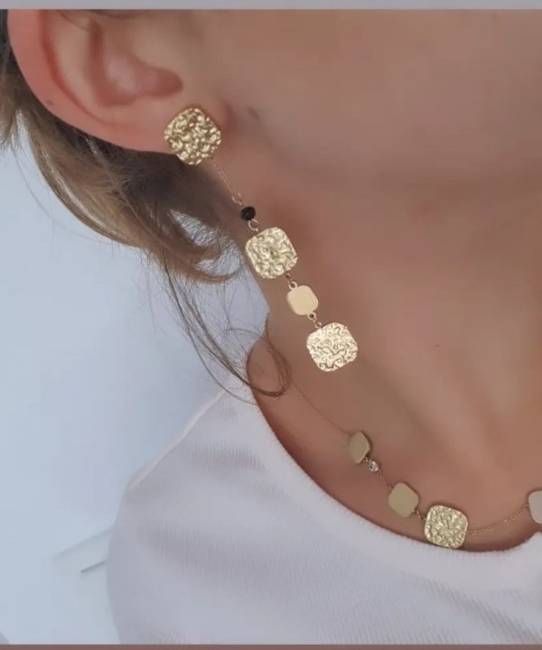 gold earrings made of stainless steel