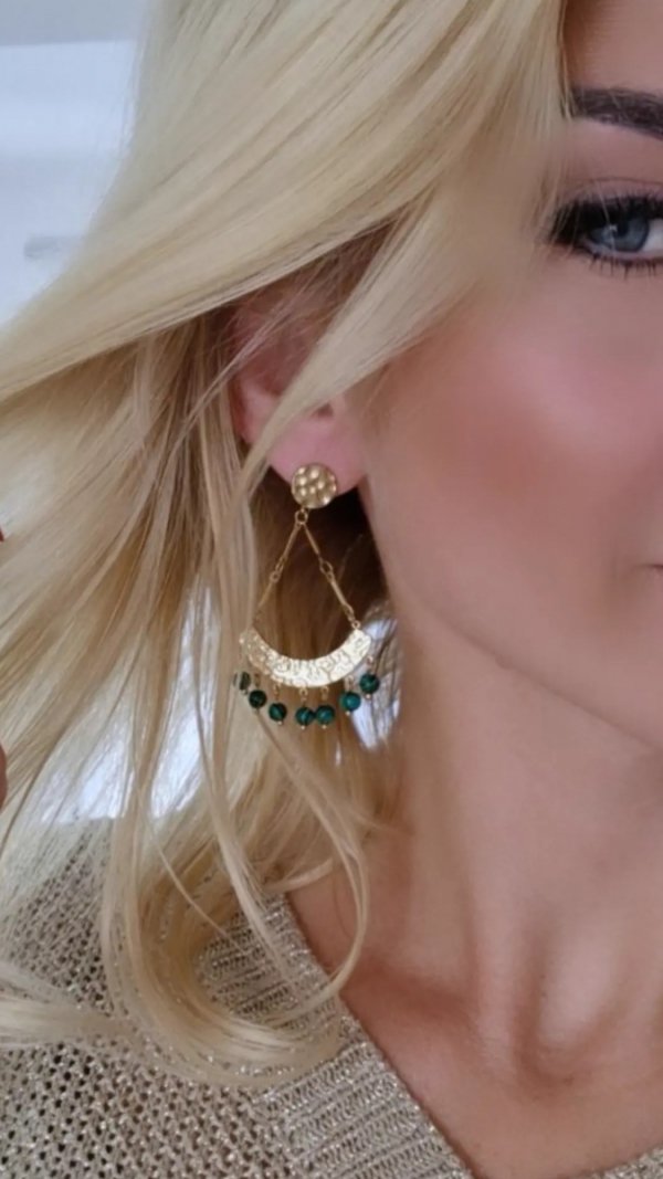 gold earrings made of stainless steel