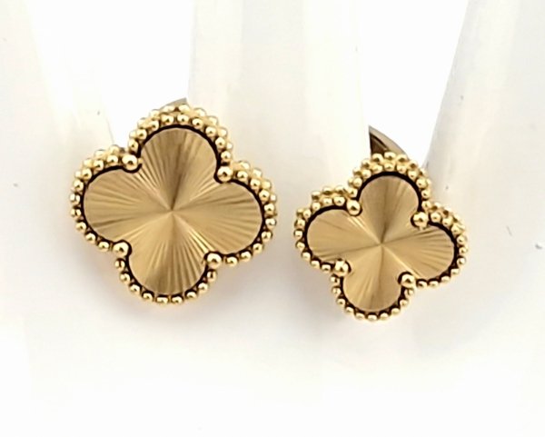 1737e Pierścionek złoty stal chirurgiczna 316L koniczyna marokańska 