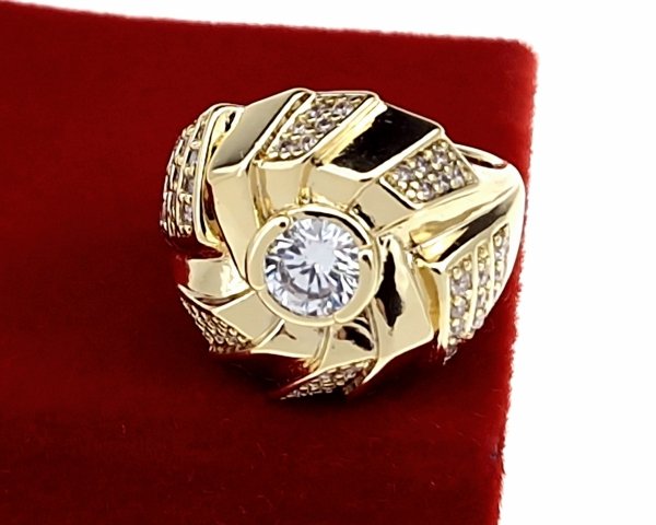 1819g Pierścionek złoty zaręczynowy błyszczący cyrkonie pozłacany 14k