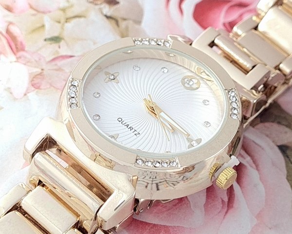 4969 Ekskluzywny damski złoty zegarek Kurren klasyk
