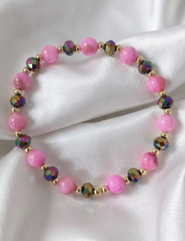 2332d Bransoletka kamień naturalny jadeit na gumce jubilerskiej