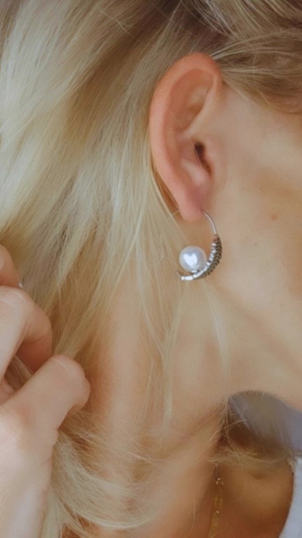 4203 Kolczyki srebrne stal chirurgiczna wiszące celebrytki perła