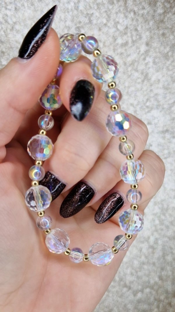 544g Bransoletka koraliki kryształki ab fasetowane na gumce jubilerskiej kulki