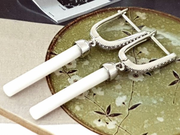 серебряные серьги с позолоченным кубическим цирконием