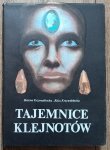 Bożena i Róża Krzywobłocka • Tajemnice klejnotów