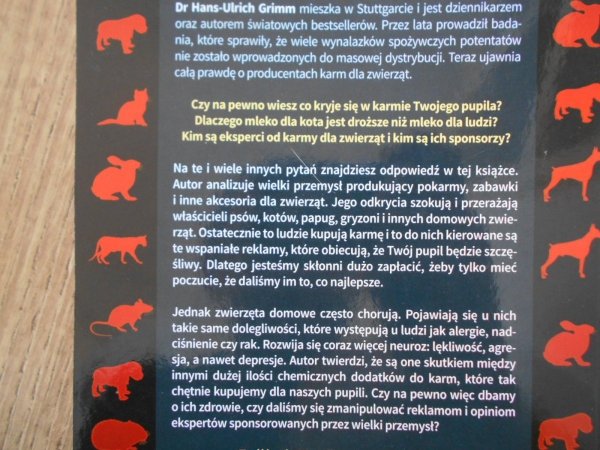 Dr Hans Ulrich Grimm • Czarna księga karmy dla zwierząt