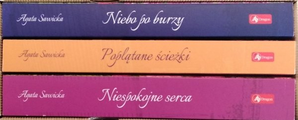 Agata Sawicka • Dwór w Zaleszycach. 3 części