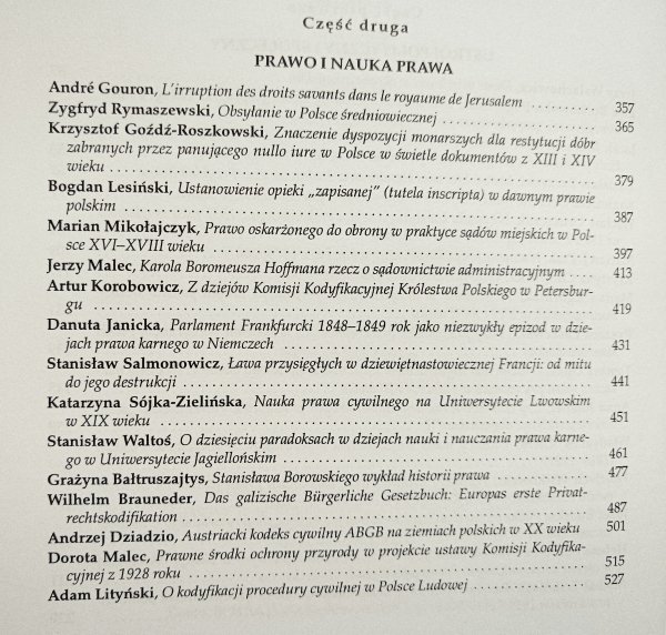 Ustrój i prawo w przeszłości dalszej i bliższej