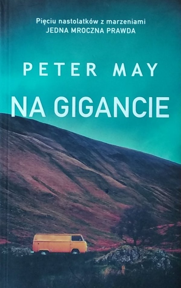 Peter May • Na gigancie