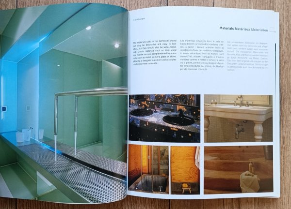 Small Bathrooms / Petites Salles de Bains / Kleine Badezimmer (Evergreen Series)