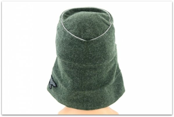 MC074 OFICERSKA CZAPKA POLOWA M43 WAFFEN-SS - SUKNO