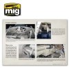 AMMO of Mig Jimenez 6022 KING TIGER - VISUAL MODELERS GUIDE (English)