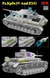 Rye Field Model 5143 Pz.Kpfw.IV Ausf.F2/G w/Engine & workable tracks 1/35