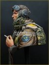 Young Miniatures YM1856 USAAF FIGHTER PILOT 1944 1/10