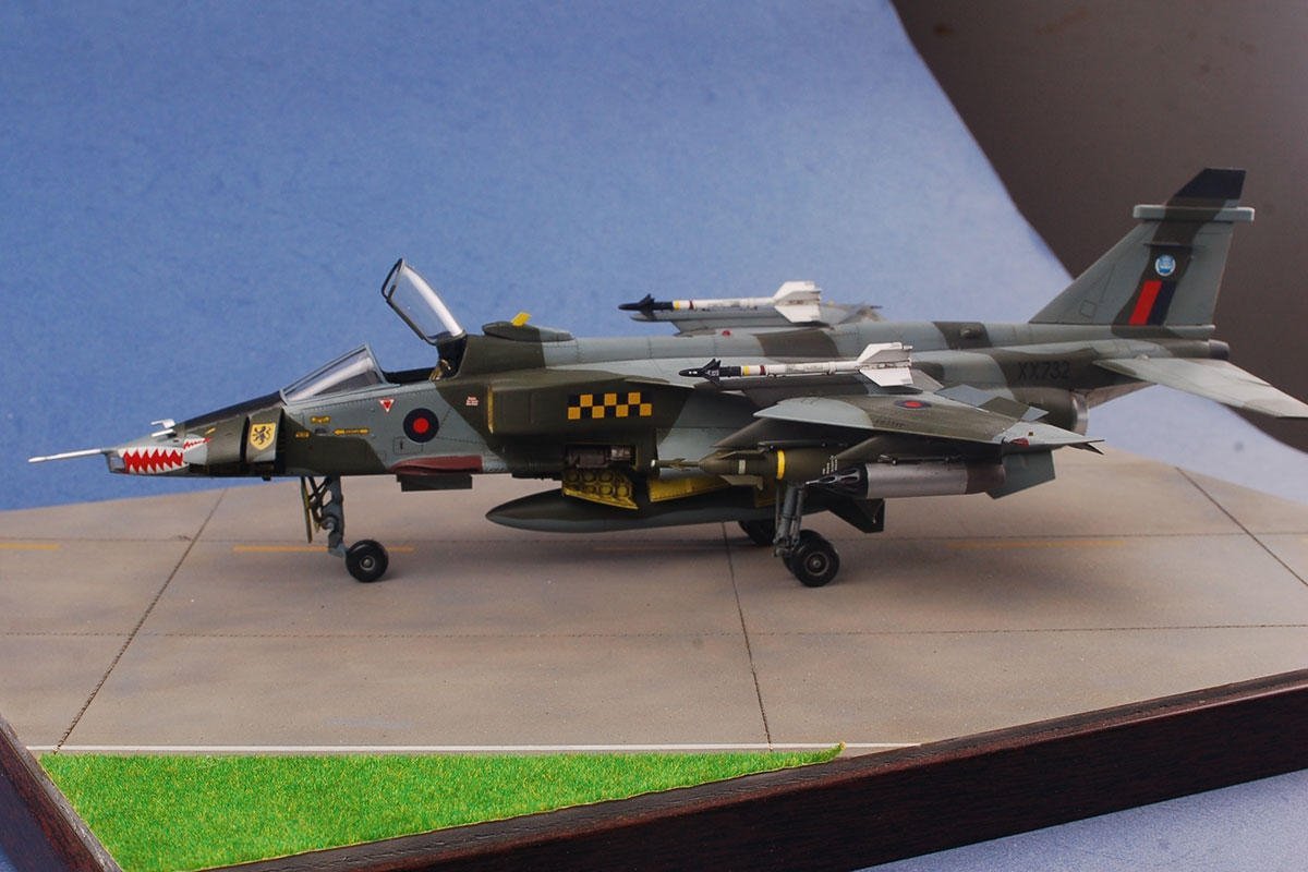 Kitty Hawk 80106 Sepecat Jaguar GR.1 GR.3 (1:48) - jets - 1:48