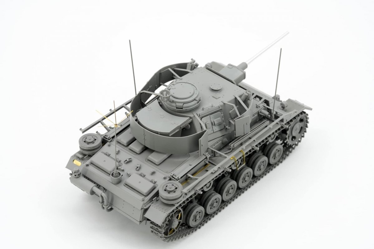Border Model BT-048 Pz.Bef.Wg.III Ausf.K 2in1 w Schürzen 1 35 - Tanks -  1939-1945 - 1 35 - Military vehicles and equipment