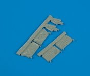 Quickboost QB48112 F4U-1 Corsair undercarriage covers 1/48