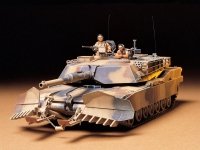 Tamiya 35158 U.S. M1A1 Abrams w/ Mine Plow (1:35)