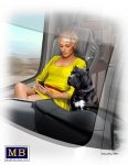 Master Box 24045 Joni (Lookout) Johnson & her dog Maxx 1/24