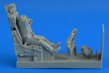 Aerobonus 320138 Modern German Luftwaffe Fighter Pilot with ej. seat for F-104G/S (M.B. GQ-7A ej. seat) for Italeri 1/32