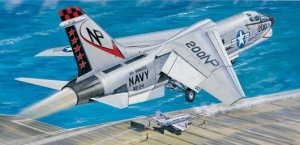 Trumpeter 02273 F-8J Crusader (1:32)