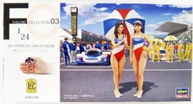 Hasegawa FC03 90's Paddock Girls Figure 1/24