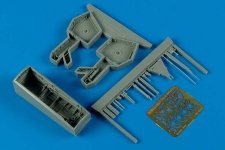 Aires 4534 F3H-2 Demon wheel bay 1/48 Hobby boss
