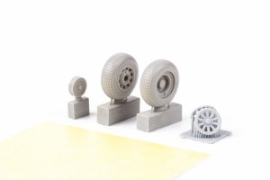 Eduard 648991 P-51B/ C wheels block tread 2 EDUARD 1/48