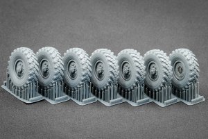 ScaleX WM 35017 ZIL 131 Ordinary wheel set (for ICM) 1/35