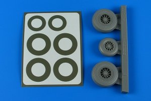 Aires 4858 B-26K Invader wheels & paint masks - early 1/48 ICM
