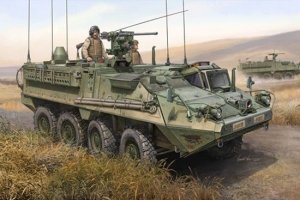 Trumpeter 00397 M1130 Stryker Command Vehicle (1:35)