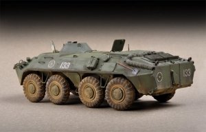 Trumpeter 07137 Russian BTR-70 APC early version 1/72