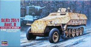 Hasegawa MT44 German Sdkfz 251/1 Ausf D Half Track (1:72)