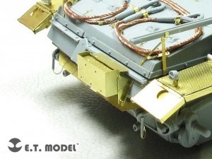 E.T. Model EA35-119 WWII German Panzer Smoke Candle Rack (Late version) 1/35