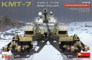 MiniArt 37070 KMT-7 EARLY TYPE MINE-ROLLER (1/35)