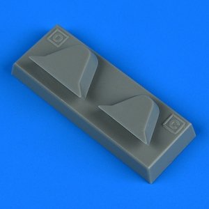 Quickboost QB48921 Hawker Hurricane correct spine behind the headrest Hasegawa 1/48