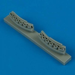 Quickboost QB48303 Kawasaki Ki 100 exhaust Hasegawa 1/48