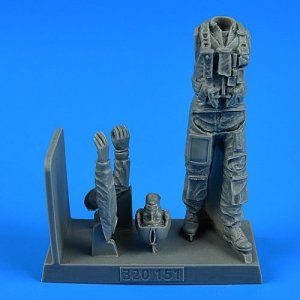 Aerobonus 320151 United States Air Force Combat Pilot 1/32