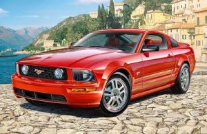 Revell 07355 Mustang GT 2005 (1:25)